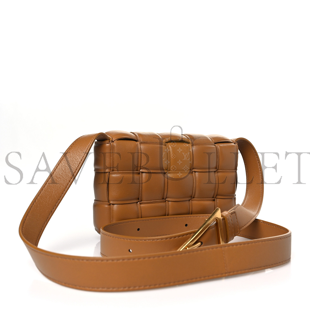 BOTTEGA VENETA NAPPA MAXI INTRECCIO PADDED CASSETTE CROSSBODY BAG CARAMEL  (26*18*8cm)