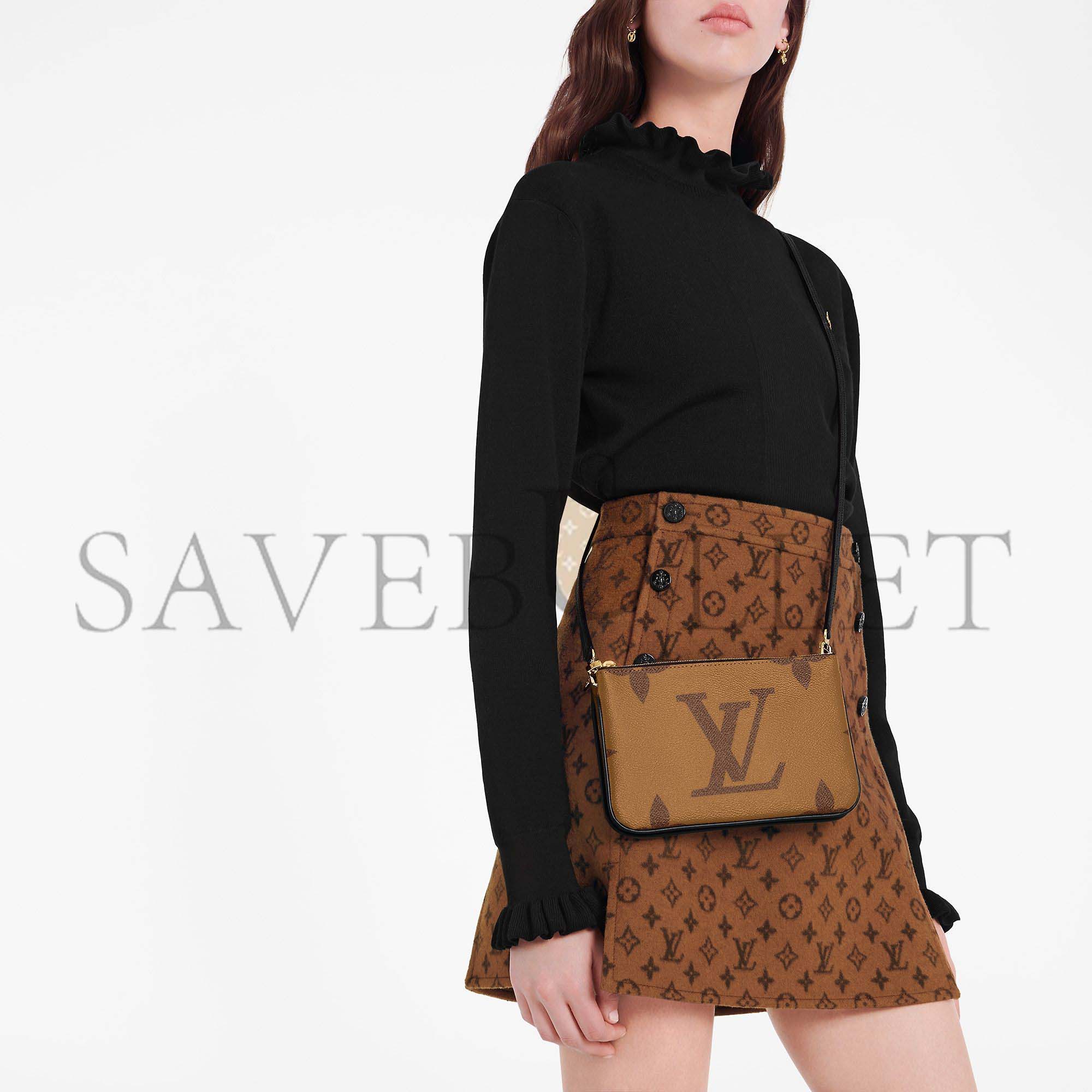 LOUIS VUITTON DOUBLE ZIP POCHETTE M69203 (20*12.5*3cm)