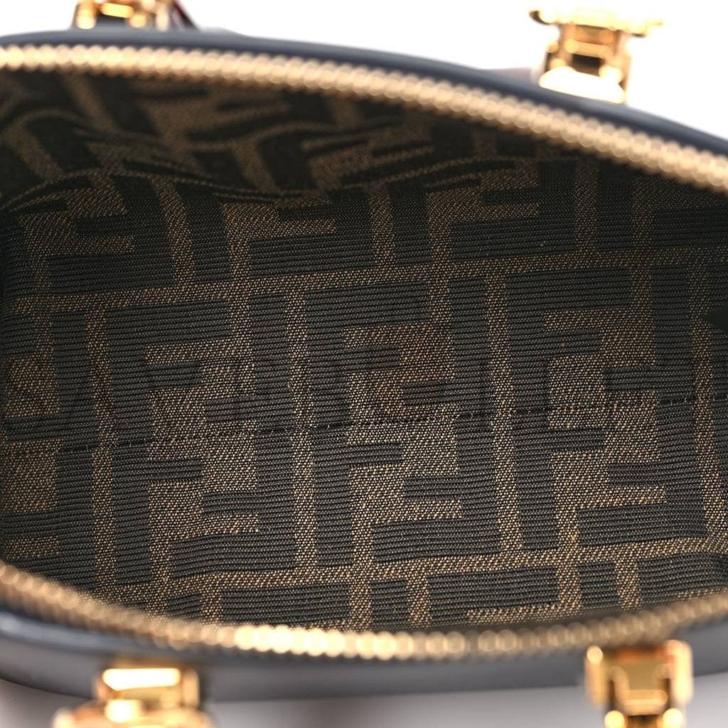 FENDI VITELLO KING PLEXIGLASS LOGO EMBOSSED MINI BY THE WAY TOP HANDLE BOSTON BAG BLACK (18*10*9cm)